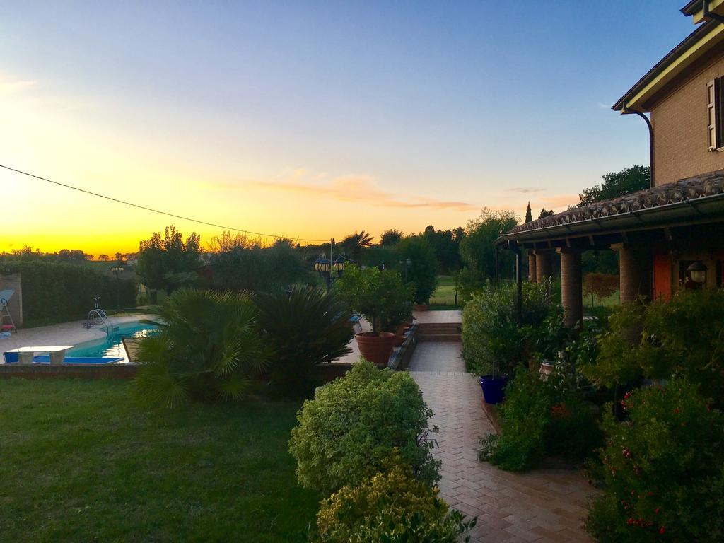 Villa Antares Pesaro Exterior foto