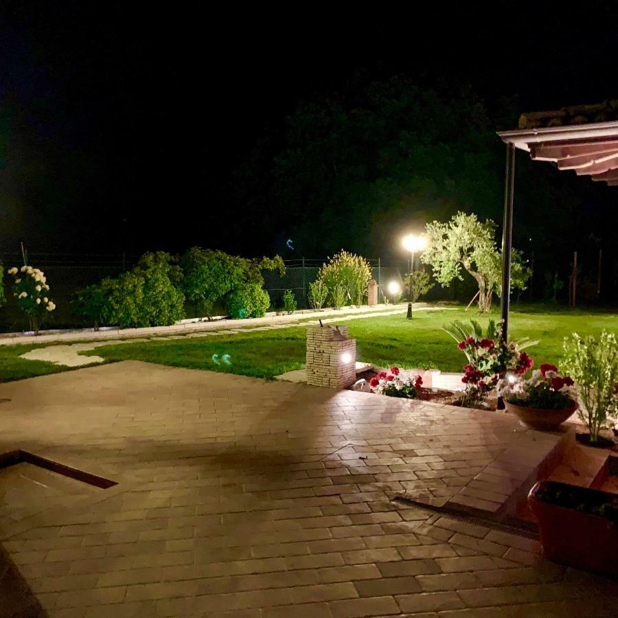 Villa Antares Pesaro Exterior foto