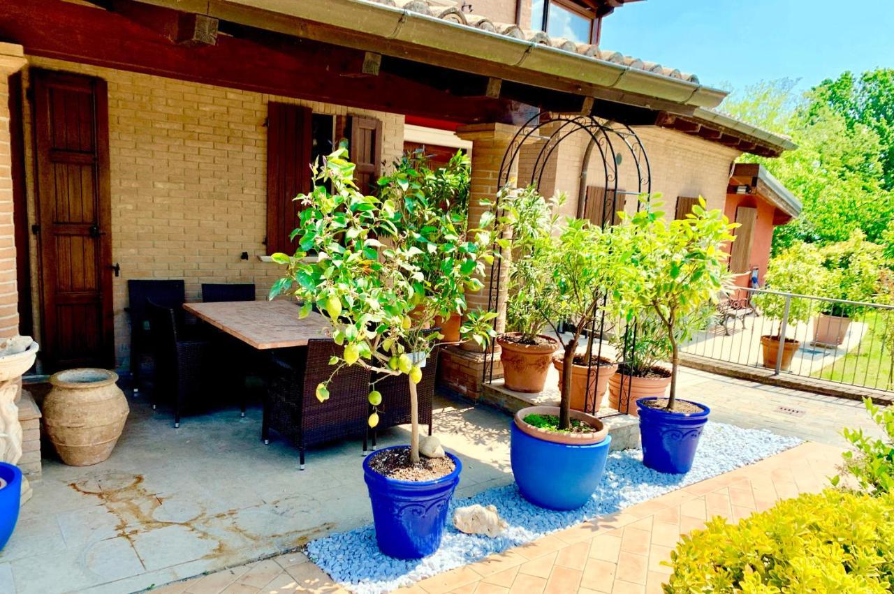 Villa Antares Pesaro Exterior foto